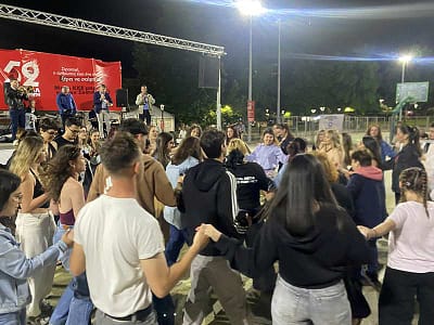 Με μεγάλη συμμετοχή νεολαίας πραγματοποιήθηκε, το Φεστιβάλ της ΚΝΕ και του Οδηγητή στην πόλη της Φλώρινας 7 Με μεγάλη συμμετοχή νεολαίας πραγματοποιήθηκε, το Φεστιβάλ της ΚΝΕ και του Οδηγητή στην πόλη της Φλώρινας