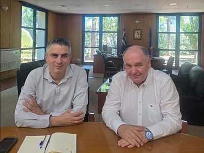 Στ. Παπασωτηρίου: «Προτεραιότητα οι οδικές και σιδηροδρομικές μεταφορές στη Φλώρινα» 9 Στ. Παπασωτηρίου: «Προτεραιότητα οι οδικές και σιδηροδρομικές μεταφορές στη Φλώρινα»